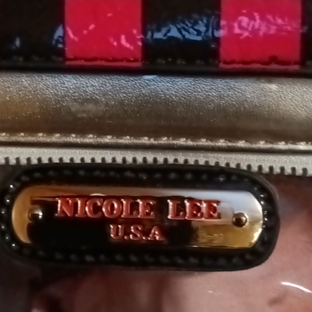 Purse - Picture 2 of 5